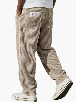 Pantaloni in velluto a coste per uomo