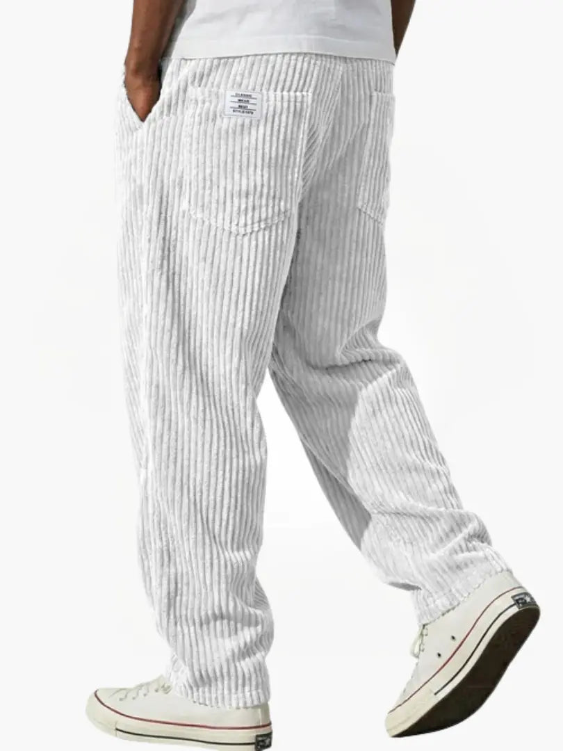 Pantaloni in velluto a coste per uomo