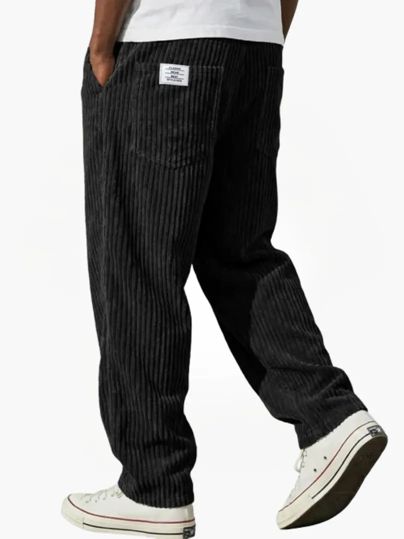 Pantaloni in velluto a coste per uomo