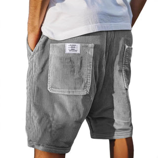 Pantaloni corti eleganti in velluto