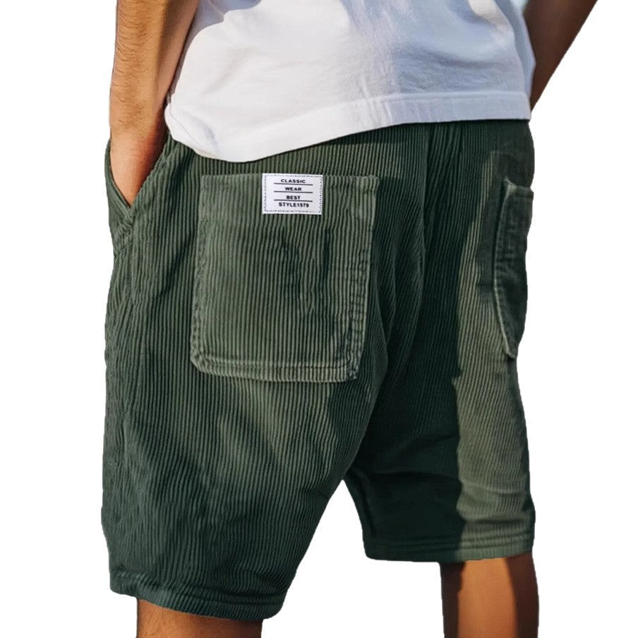 Pantaloni corti eleganti in velluto