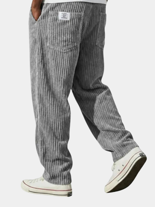 Pantaloni in velluto a coste per uomo