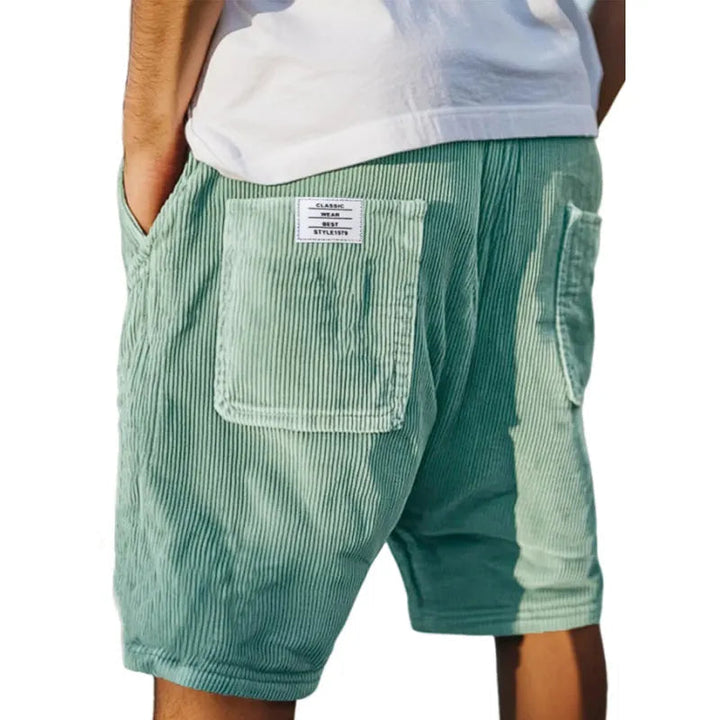 Pantaloni corti eleganti in velluto